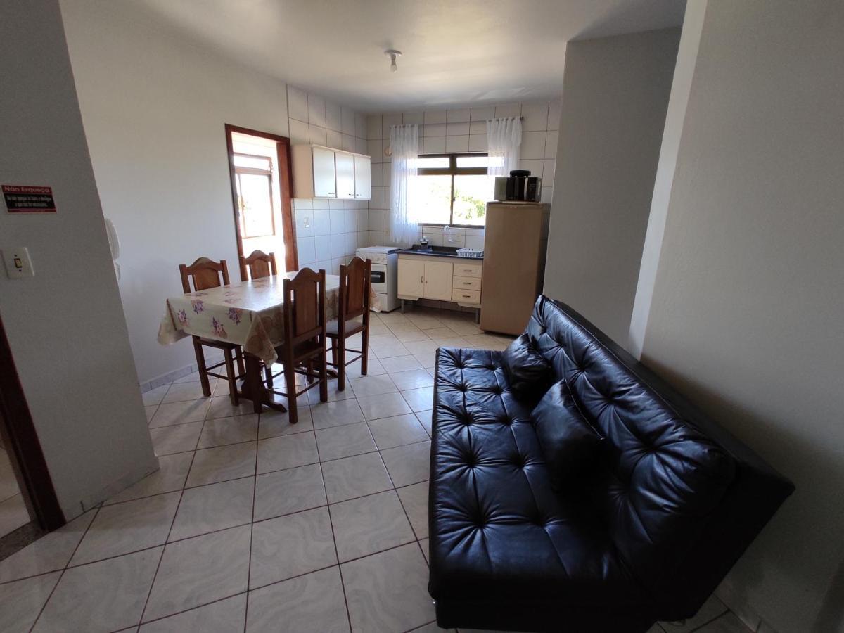 Ferienwohnung Residencial Medeiros Guarda do Embaú Exterior foto