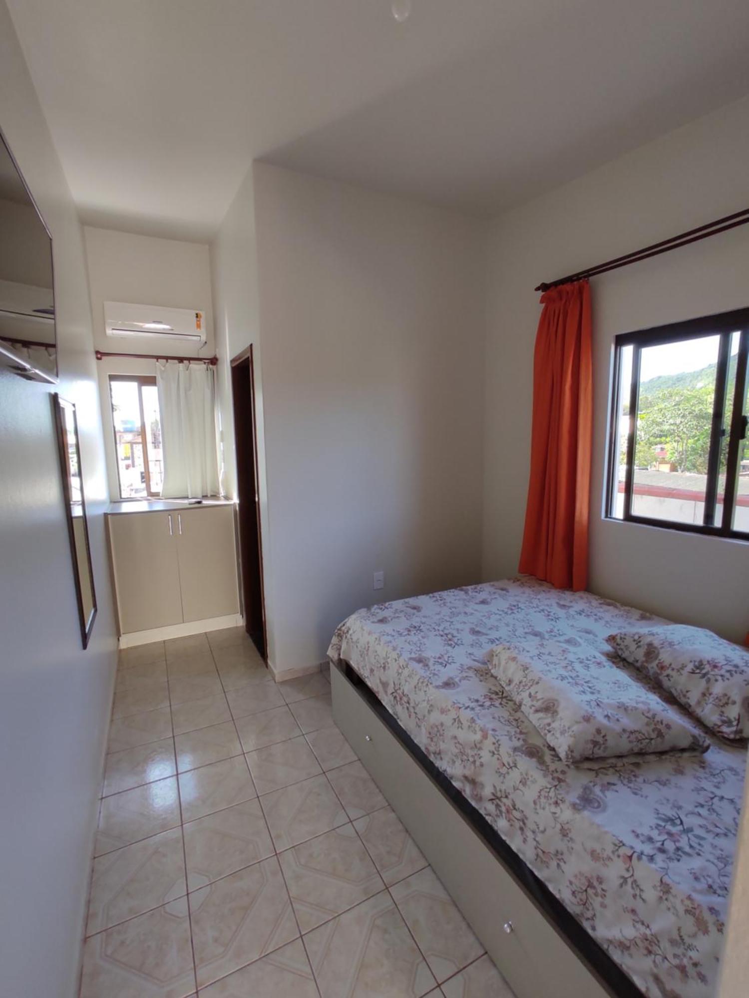 Ferienwohnung Residencial Medeiros Guarda do Embaú Zimmer foto